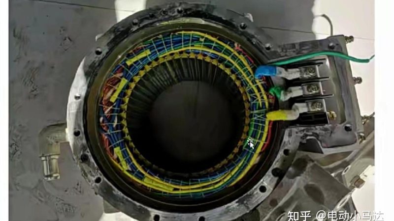 智能配电柜：揭秘其核心技术与选型要点**